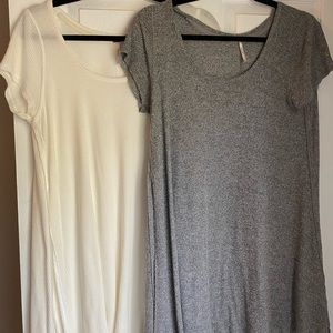 Free people long tshirts with side slits (M)